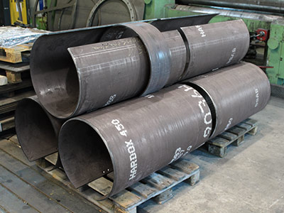 Verschleißmantel aus Hardox 450 Verschleißmantel aus Hardox 450